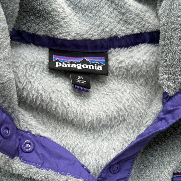 Patagonia Gray and Purple Snap-T Fleece - Picture 2 of 4